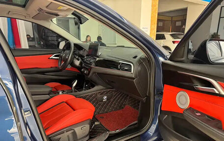 BMW 1 серия, 2022 год, 1 600 000 рублей, 12 фотография