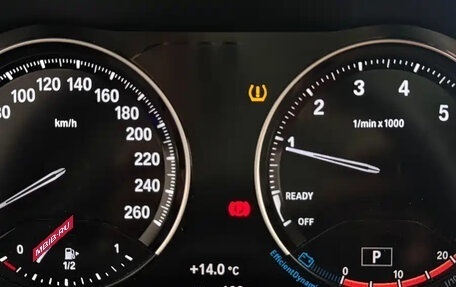 BMW 1 серия, 2022 год, 1 600 000 рублей, 14 фотография