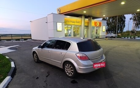 Opel Astra H, 2005 год, 370 000 рублей, 2 фотография