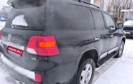 Toyota Land Cruiser 200, 2013 год, 3 200 000 рублей, 3 фотография