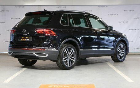 Volkswagen Tiguan II, 2022 год, 3 500 000 рублей, 7 фотография