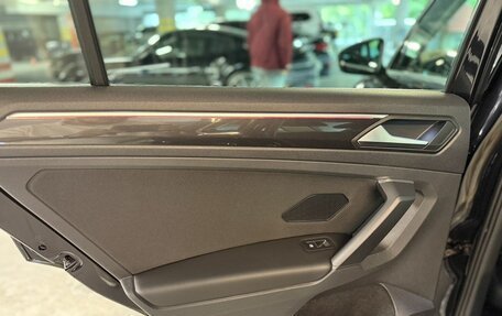 Volkswagen Tiguan II, 2022 год, 3 500 000 рублей, 33 фотография