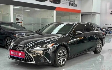 Lexus ES VII, 2022 год, 2 600 000 рублей, 4 фотография