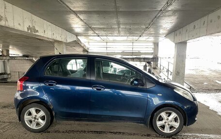 Toyota Yaris III рестайлинг, 2008 год, 567 000 рублей, 3 фотография