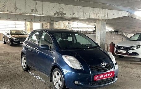 Toyota Yaris III рестайлинг, 2008 год, 567 000 рублей, 2 фотография