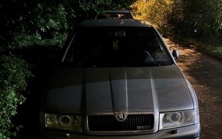 Skoda Octavia IV, 2008 год, 800 000 рублей, 4 фотография
