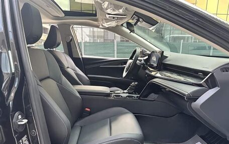 Toyota Camry, 2025 год, 3 000 000 рублей, 10 фотография