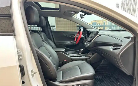 Chevrolet Malibu IX, 2018 год, 1 149 222 рублей, 13 фотография