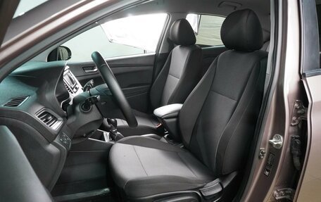 Hyundai Solaris II рестайлинг, 2019 год, 1 230 000 рублей, 10 фотография