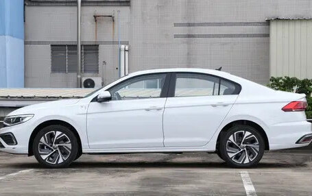 Volkswagen Bora, 2025 год, 1 880 000 рублей, 5 фотография