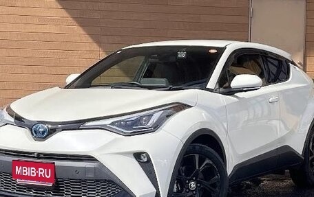 Toyota C-HR I рестайлинг, 2021 год, 1 550 000 рублей, 2 фотография