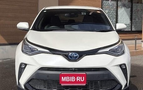 Toyota C-HR I рестайлинг, 2021 год, 1 550 000 рублей, 3 фотография