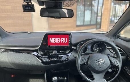 Toyota C-HR I рестайлинг, 2021 год, 1 550 000 рублей, 11 фотография