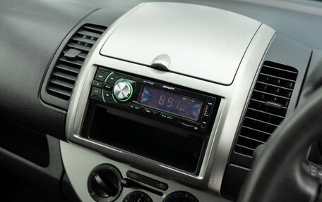 Nissan Note II рестайлинг, 2009 год, 650 000 рублей, 13 фотография