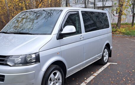Volkswagen Multivan T5, 2014 год, 2 300 000 рублей, 3 фотография