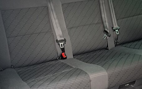 Volkswagen Multivan T5, 2014 год, 2 300 000 рублей, 16 фотография