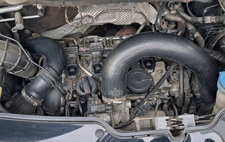 Volkswagen Multivan T5, 2014 год, 2 300 000 рублей, 15 фотография