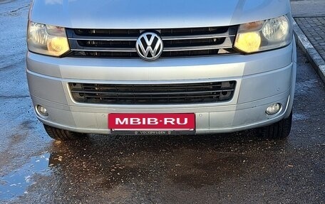 Volkswagen Multivan T5, 2014 год, 2 300 000 рублей, 24 фотография