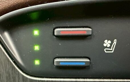 Toyota Harrier, 2019 год, 2 128 027 рублей, 16 фотография