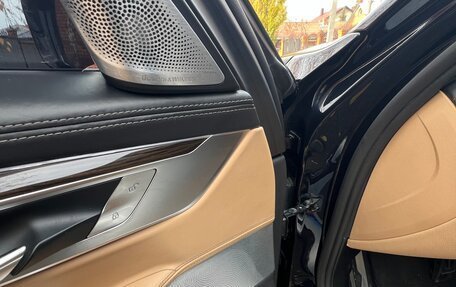 BMW 7 серия, 2016 год, 3 650 000 рублей, 9 фотография