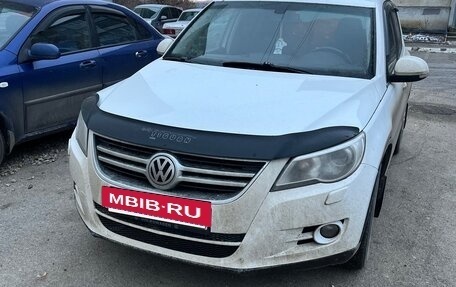Volkswagen Tiguan I, 2010 год, 980 000 рублей, 3 фотография