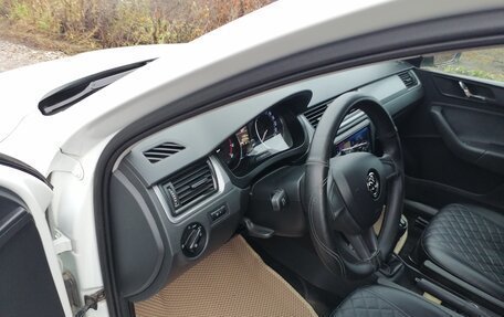 Skoda Rapid I, 2017 год, 850 000 рублей, 14 фотография