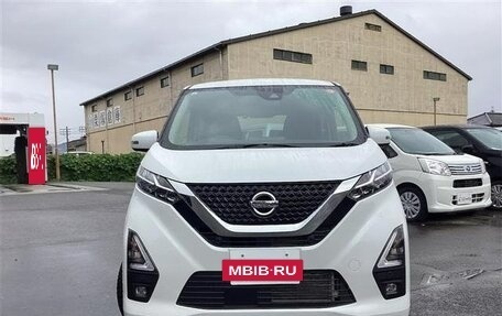 Nissan Dayz, 2022 год, 655 000 рублей, 2 фотография