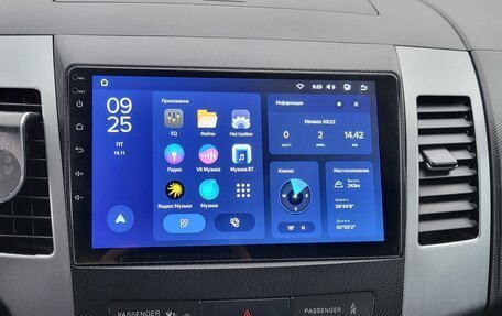 Mitsubishi Outlander III рестайлинг 3, 2008 год, 1 150 000 рублей, 13 фотография