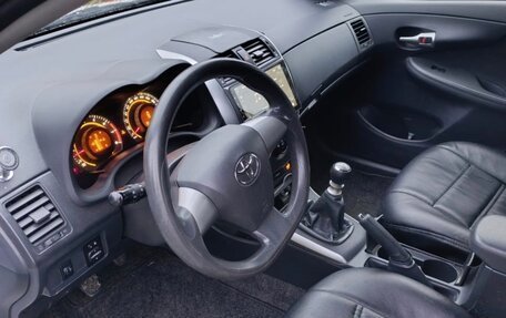 Toyota Corolla, 2012 год, 1 100 000 рублей, 4 фотография