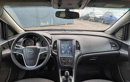 Opel Astra J, 2011 год, 449 000 рублей, 14 фотография