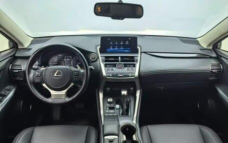 Lexus NX I, 2021 год, 2 565 000 рублей, 6 фотография
