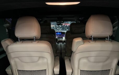 Mercedes-Benz V-Класс, 2024 год, 13 990 000 рублей, 18 фотография