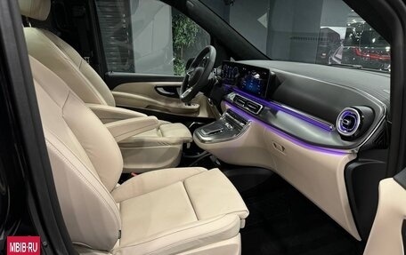 Mercedes-Benz V-Класс, 2024 год, 13 990 000 рублей, 34 фотография