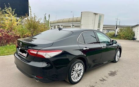 Toyota Camry, 2019 год, 2 550 000 рублей, 3 фотография