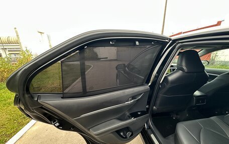 Toyota Camry, 2019 год, 2 550 000 рублей, 9 фотография