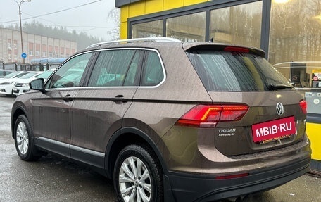 Volkswagen Tiguan II, 2017 год, 2 399 000 рублей, 6 фотография
