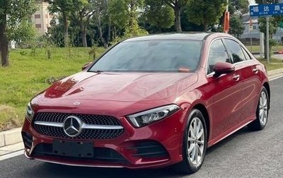 Mercedes-Benz A-Класс, 2021 год, 1 900 000 рублей, 1 фотография