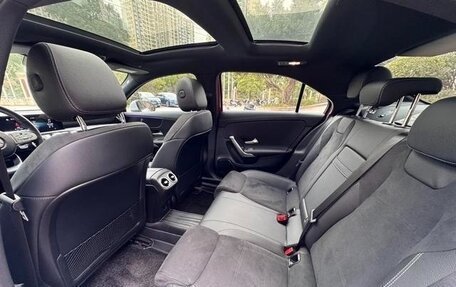 Mercedes-Benz A-Класс, 2021 год, 1 900 000 рублей, 9 фотография