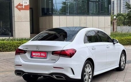 Mercedes-Benz A-Класс, 2021 год, 1 900 000 рублей, 6 фотография