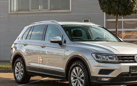 Volkswagen Tiguan II, 2019 год, 1 795 000 рублей, 7 фотография