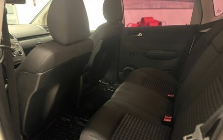 Mercedes-Benz A-Класс, 2011 год, 800 000 рублей, 10 фотография