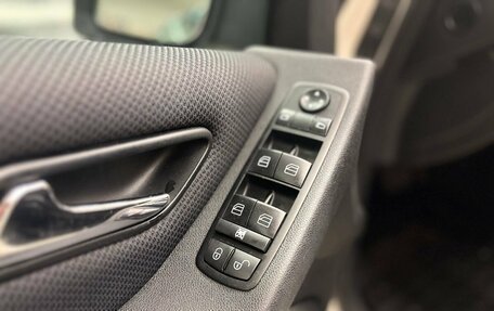 Mercedes-Benz A-Класс, 2011 год, 800 000 рублей, 19 фотография