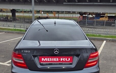 Mercedes-Benz C-Класс, 2011 год, 1 170 000 рублей, 4 фотография