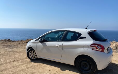 Peugeot 208 II, 2014 год, 600 000 рублей, 2 фотография