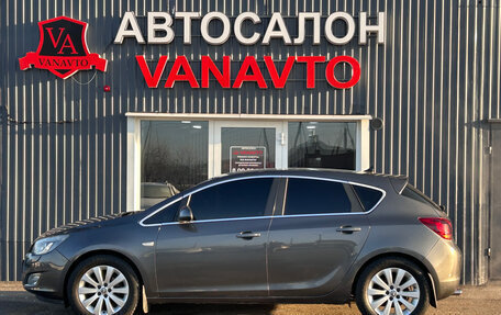 Opel Astra J, 2011 год, 950 000 рублей, 5 фотография