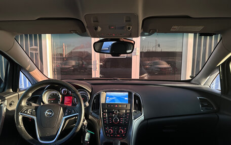 Opel Astra J, 2011 год, 950 000 рублей, 13 фотография