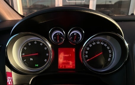 Opel Astra J, 2011 год, 950 000 рублей, 15 фотография