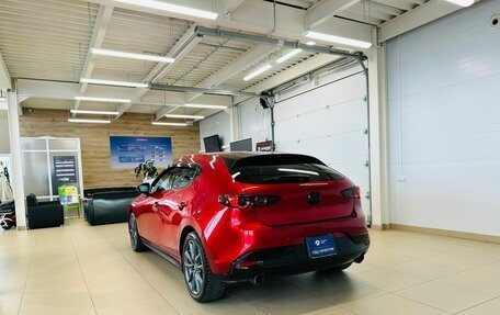 Mazda 3, 2019 год, 1 999 999 рублей, 4 фотография