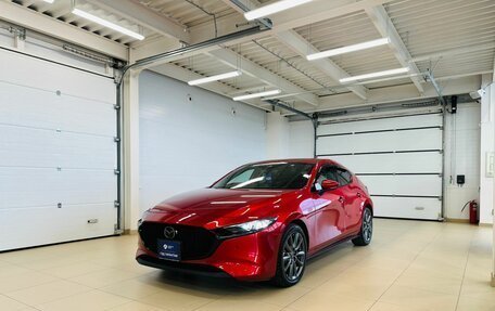 Mazda 3, 2019 год, 1 999 999 рублей, 2 фотография