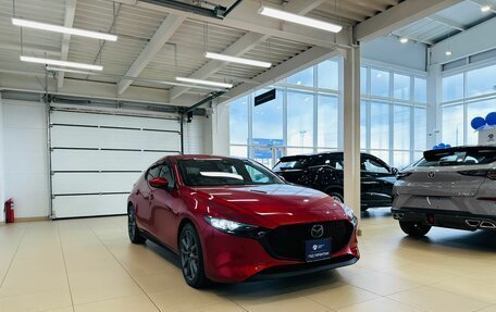 Mazda 3, 2019 год, 1 999 999 рублей, 8 фотография